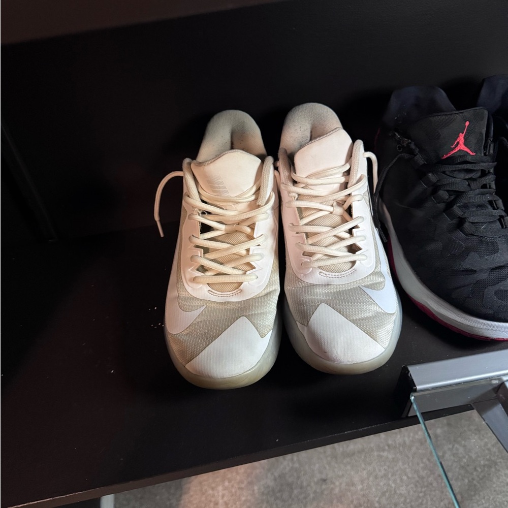 Nike and Jordan shoes 10 -9.5